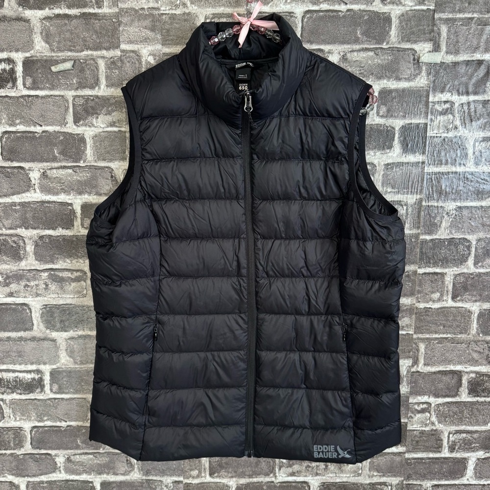 Eddie Bauer down puffer vest 650 down fill black pockets